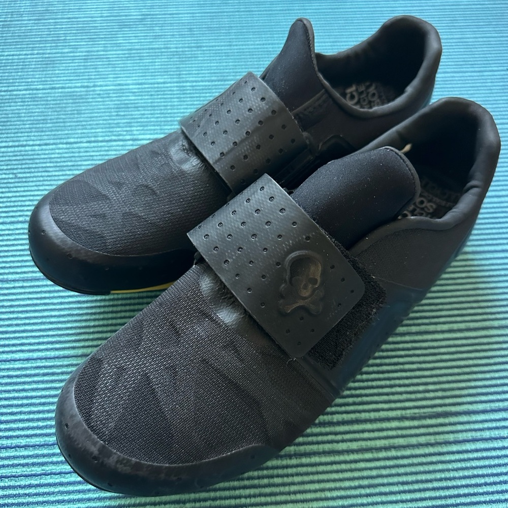 Soulcyle Pearl izumi cycle shoes